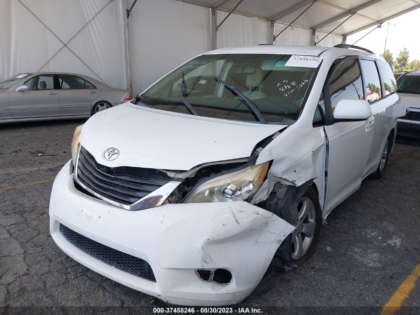 2013 TOYOTA SIENNA LE - 5TDKK3DC9DS305220
