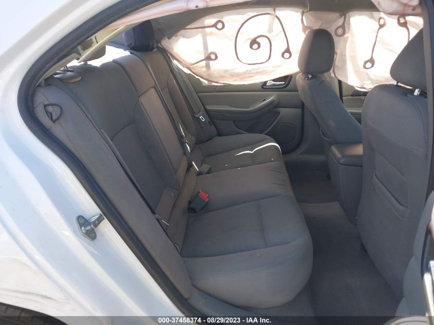 2014 CHEVROLET MALIBU LS - 1G11A5SL3EF107319