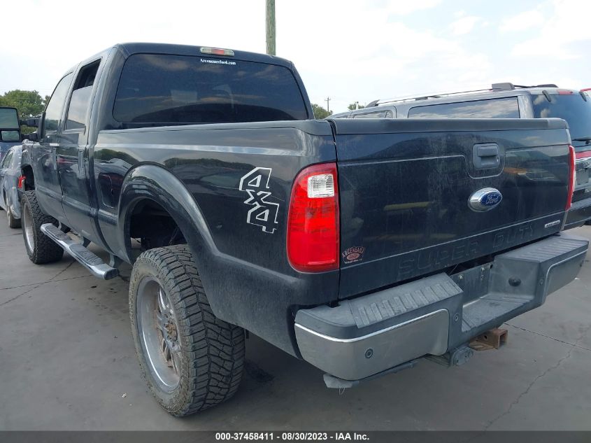 2015 FORD SUPER DUTY F-250 SRW LARIAT/PLATINUM - 1FT7W2B65FEC43826