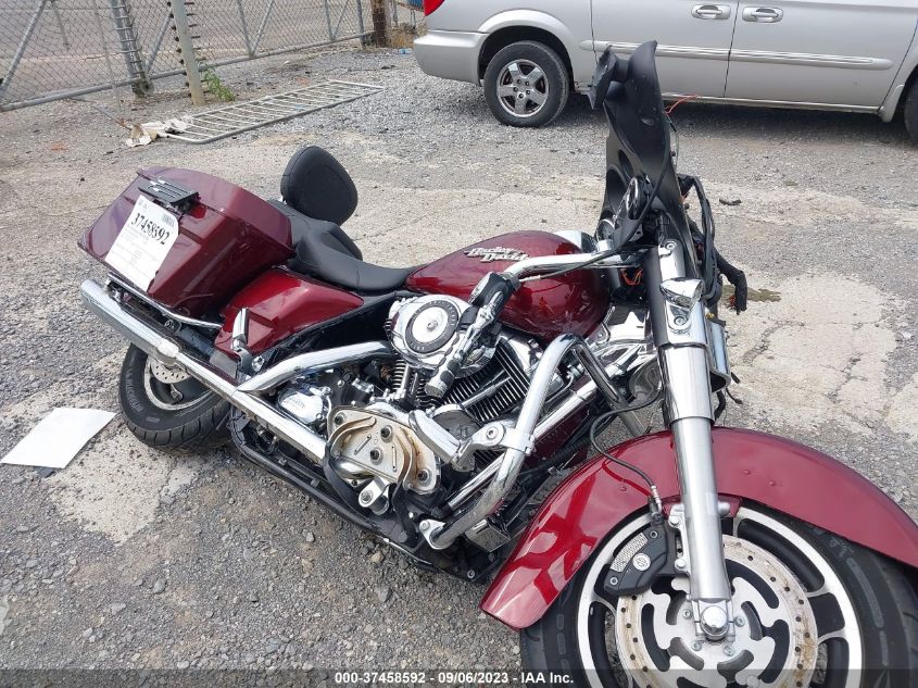 2008 HARLEY-DAVIDSON FLHX - 1HD1KB4168Y601731