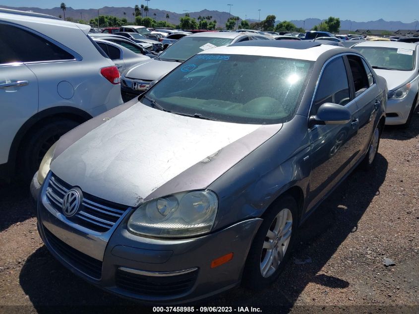 2016 VOLKSWAGEN PASSAT 1.8T S - 1VWAT7A35GC027309