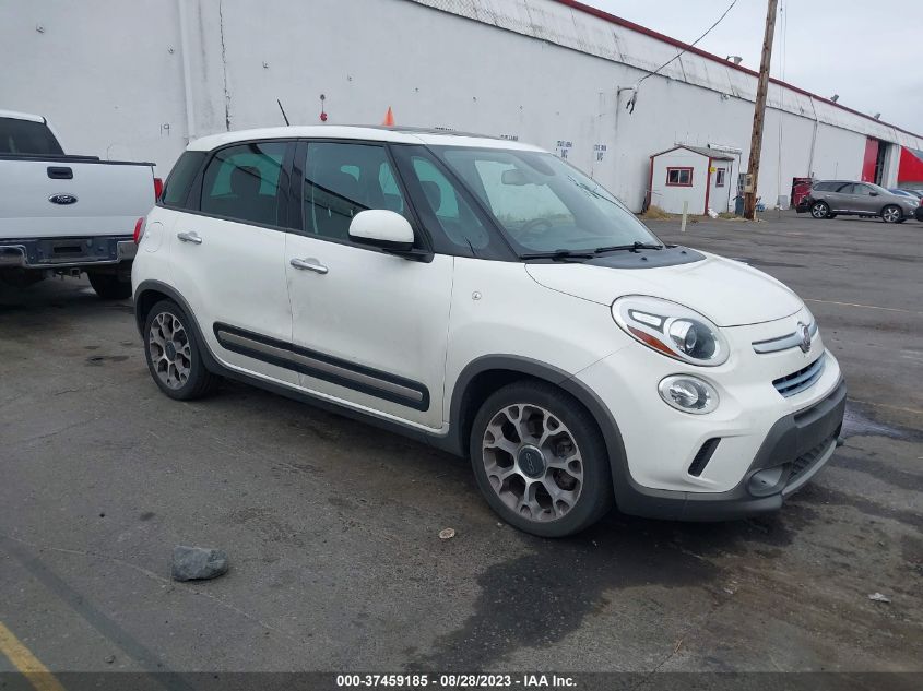 2014 FIAT 500L TREKKING - ZFBCFADH6EZ012886