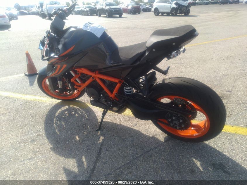 2022 KTM 1290 SUPER DUKE R VBKV39409NM952764