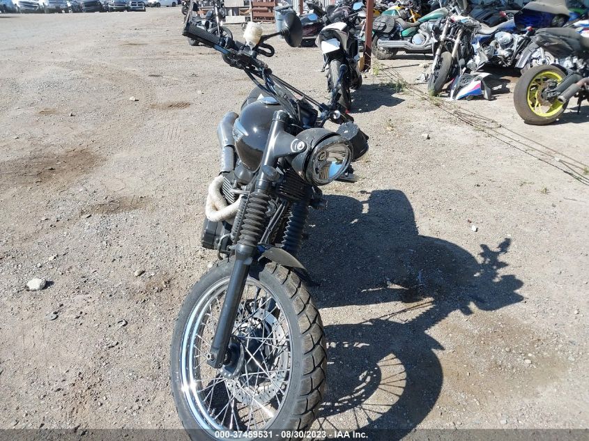 2010 TRIUMPH MOTORCYCLE SCRAMBLER - SMT925RNXAT431539