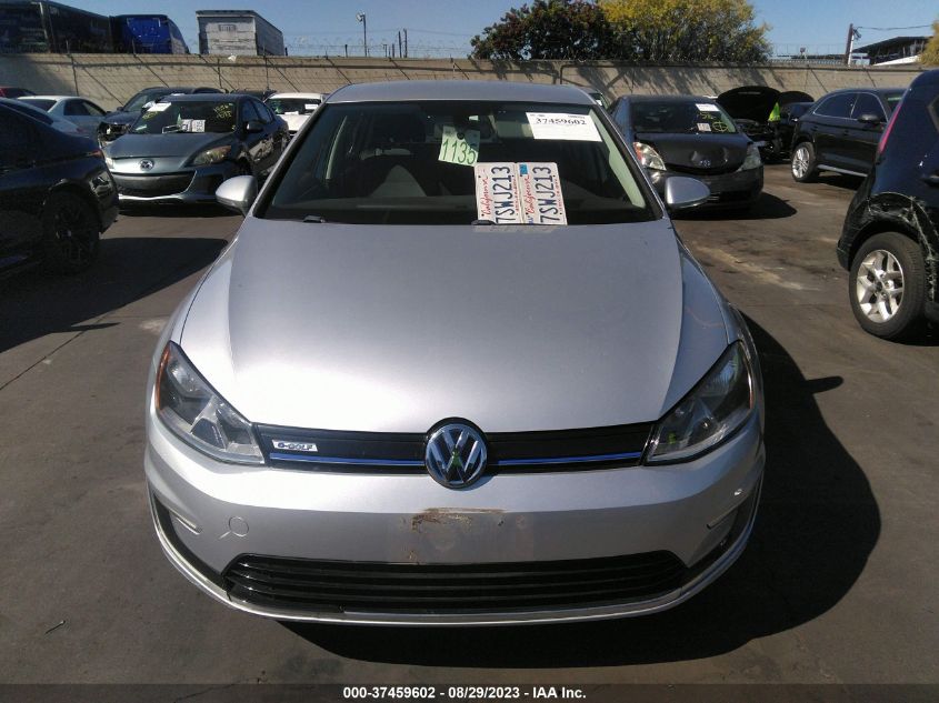 2016 VOLKSWAGEN E-GOLF SE - WVWKP7AU5GW909616