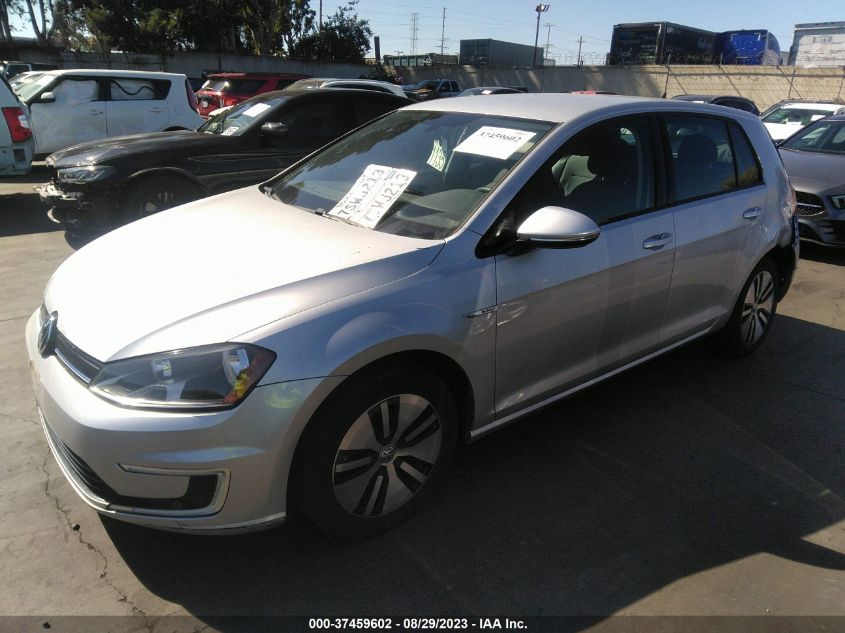2016 VOLKSWAGEN E-GOLF SE - WVWKP7AU5GW909616