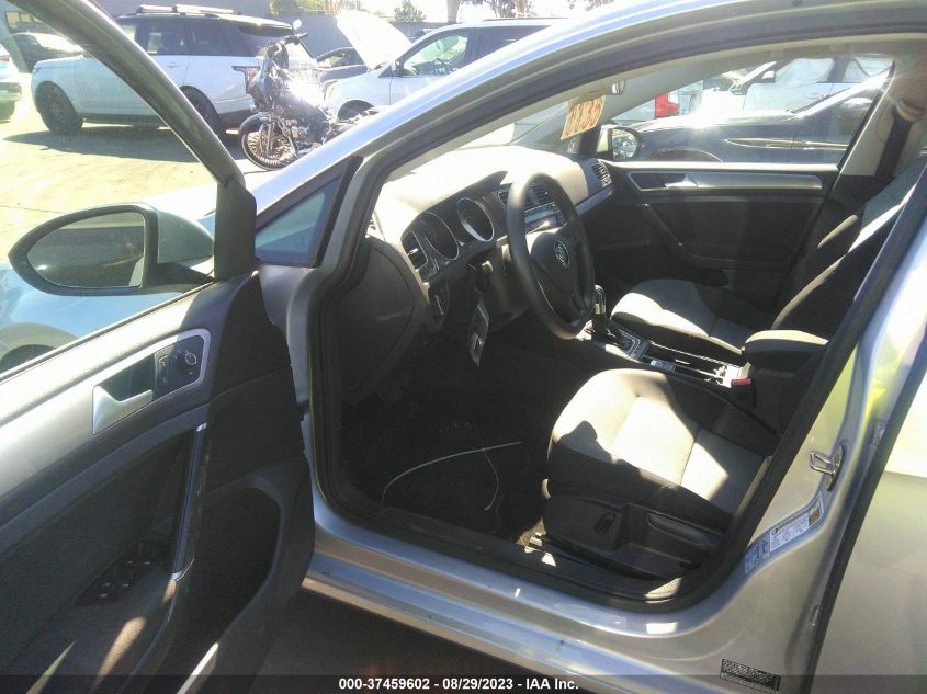 2016 VOLKSWAGEN E-GOLF SE - WVWKP7AU5GW909616