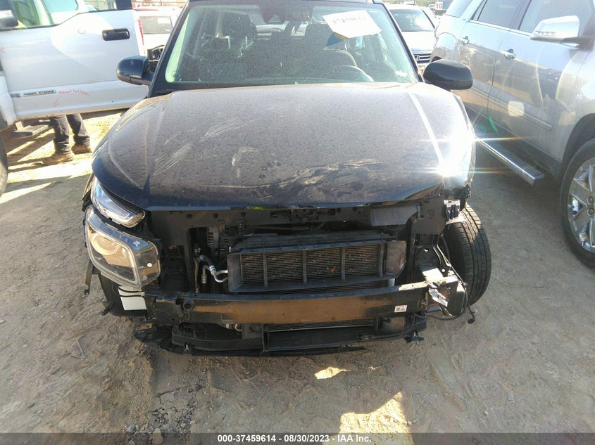 VIN KMHRB8A38MU068601 2021 HYUNDAI VENUE SE