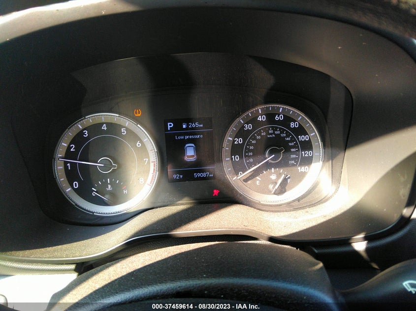 VIN KMHRB8A38MU068601 2021 HYUNDAI VENUE SE