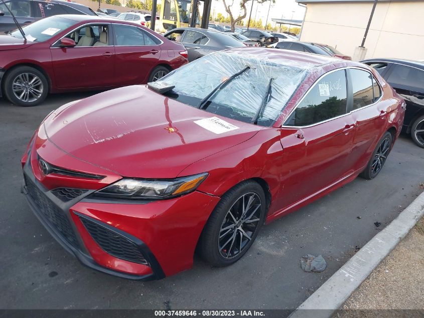 2021 TOYOTA CAMRY SE - 4T1G11AKXMU472086