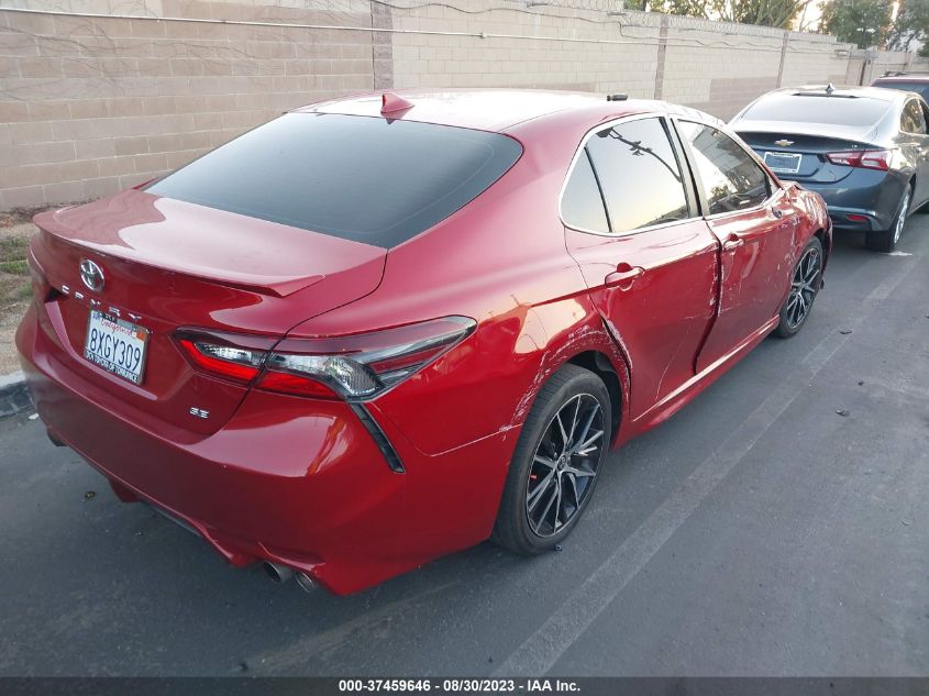 2021 TOYOTA CAMRY SE - 4T1G11AKXMU472086