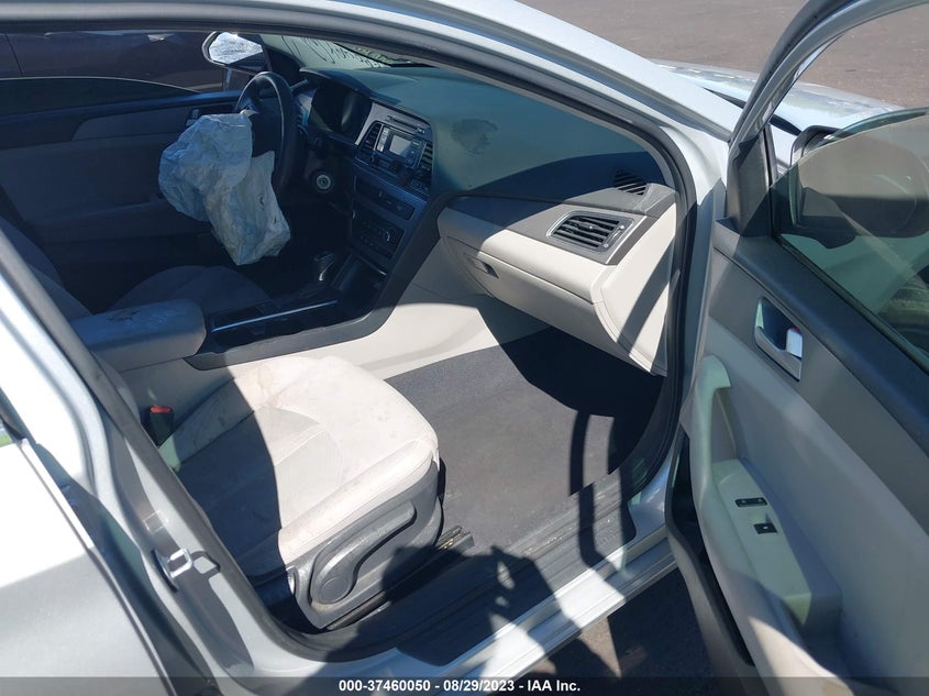 VIN 5NPE24AF1HH517798 2017 HYUNDAI SONATA 2.4L