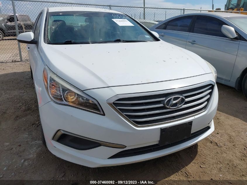 2016 HYUNDAI SONATA 2.4L SE - 5NPE24AF9GH323910