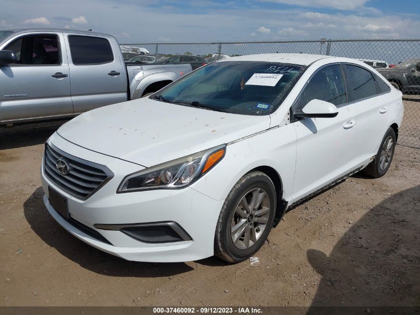 2016 HYUNDAI SONATA 2.4L SE - 5NPE24AF9GH323910