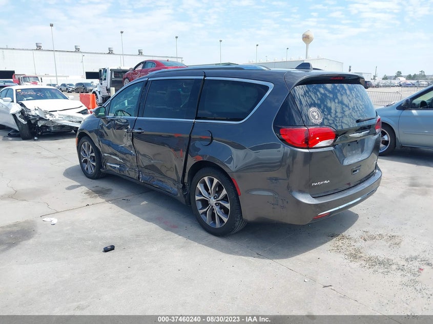 VIN 2C4RC1GG2HR622186 2017 CHRYSLER PACIFICA LIMITED