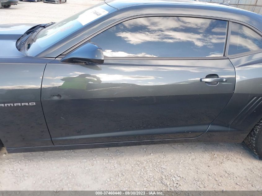 2015 CHEVROLET CAMARO LT - 2G1FD1E33F9190181