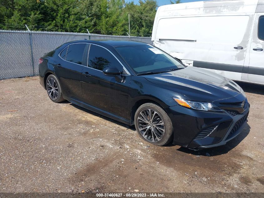 2020 TOYOTA CAMRY SE - 4T1G11AKXLU922043