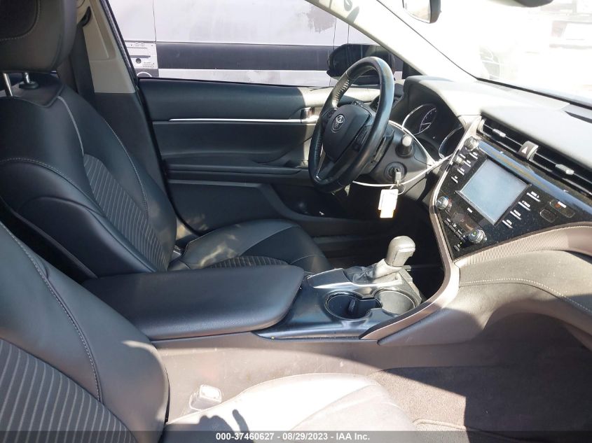 2020 TOYOTA CAMRY SE - 4T1G11AKXLU922043