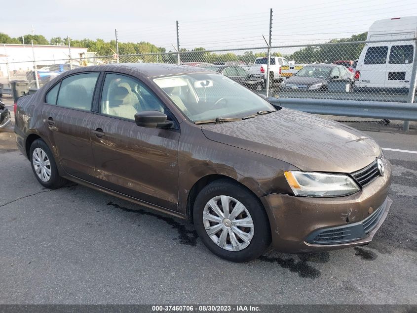 2014 VOLKSWAGEN JETTA SEDAN S - 3VW2K7AJ1EM225998