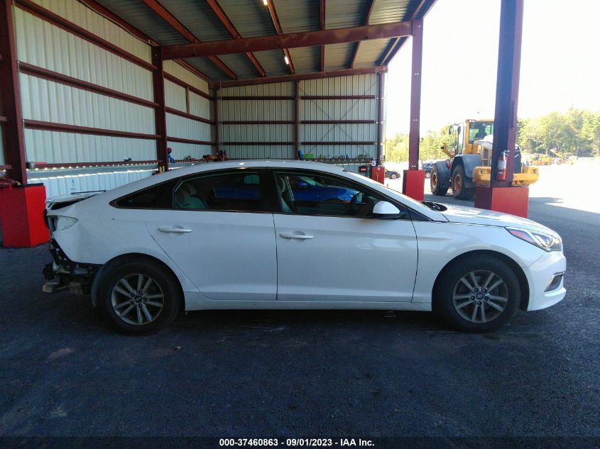 2016 HYUNDAI SONATA 2.4L SE - 5NPE24AF7GH312145