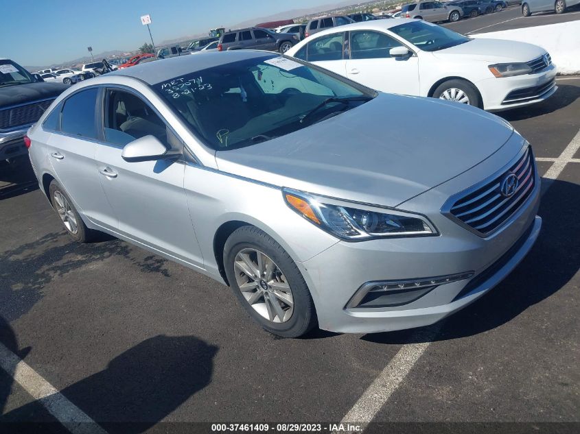 2015 HYUNDAI SONATA SE - 5NPE24AF9FH019524