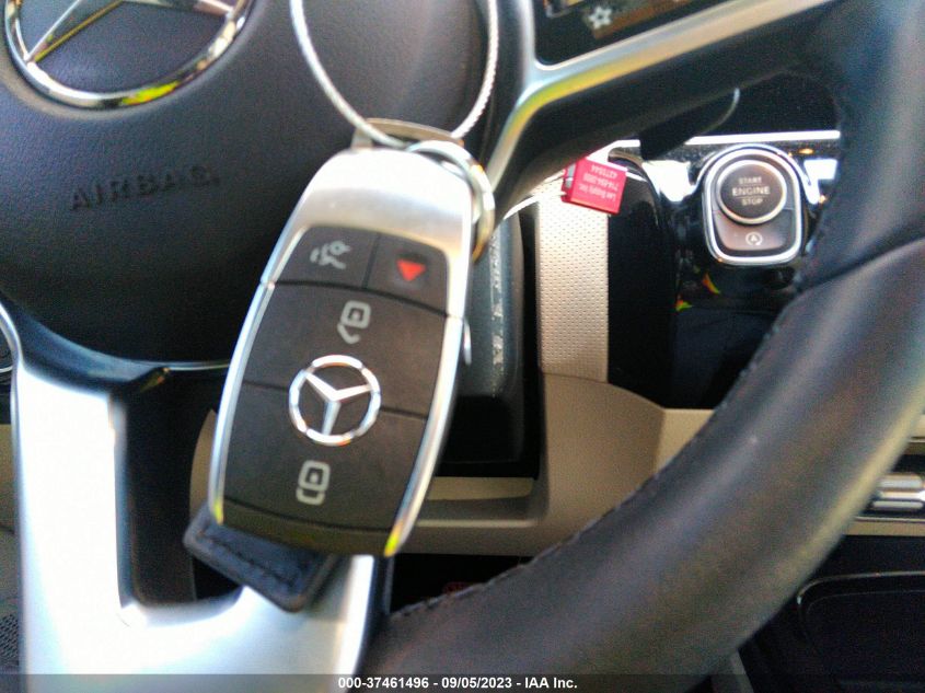 2022 MERCEDES-BENZ A-CLASS A 220 W1K3G4FB7NJ369793