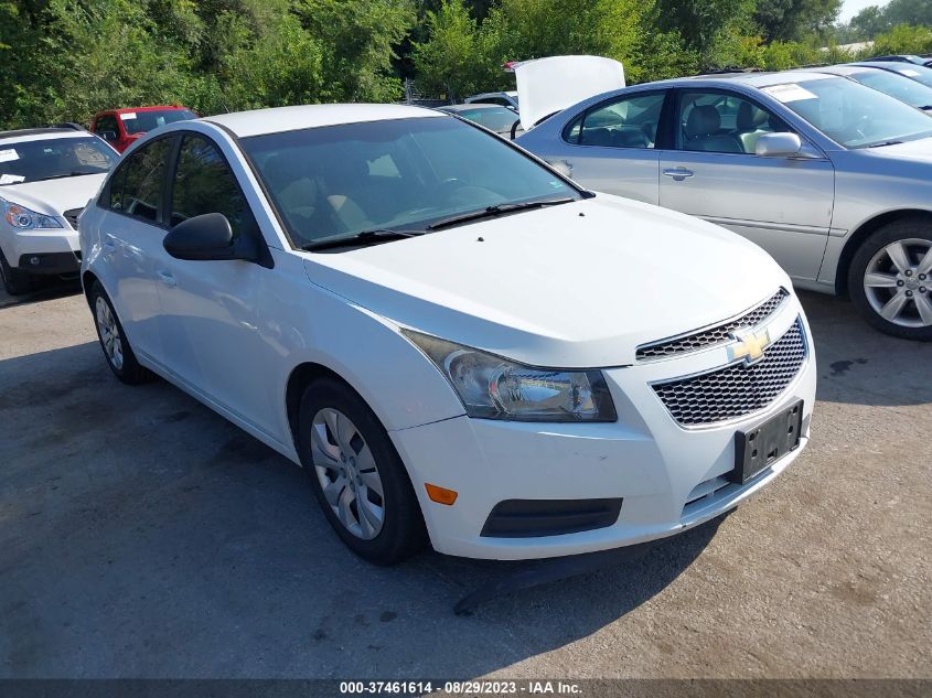 2014 CHEVROLET CRUZE LS - 1G1PA5SG4E7150722