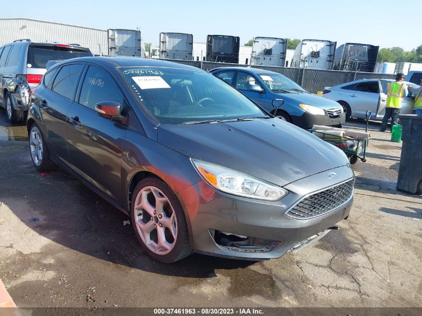 2016 FORD FOCUS SE - 1FADP3K28GL204590