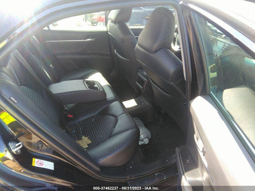 2018 TOYOTA CAMRY L/LE/XLE/SE/XSE - 4T1B11HK0JU563363