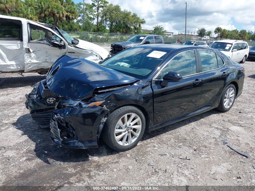 2021 TOYOTA CAMRY LE - 4T1C11AK5MU466775