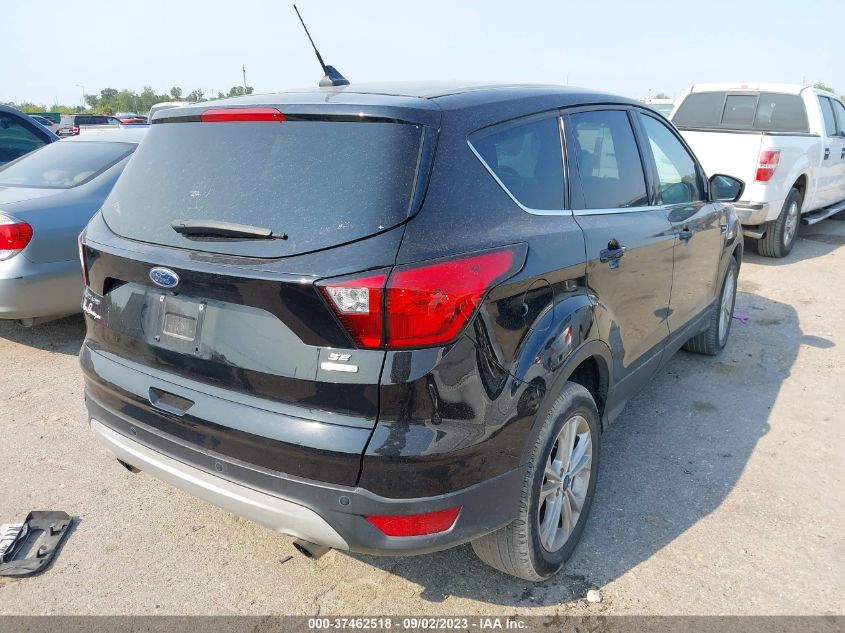 2019 FORD ESCAPE SE - 1FMCU0GD8KUB56448