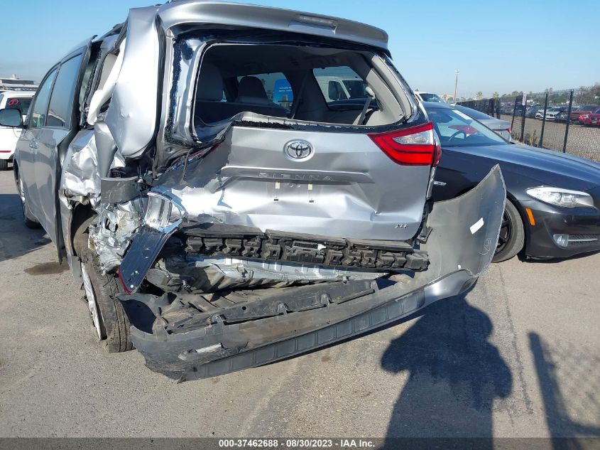 2017 TOYOTA SIENNA XLE AUTO ACCESS - 5TDYZ3DC2HS892856