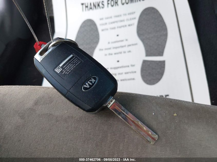 2015 KIA OPTIMA LX - 5XXGM4A76FG349371