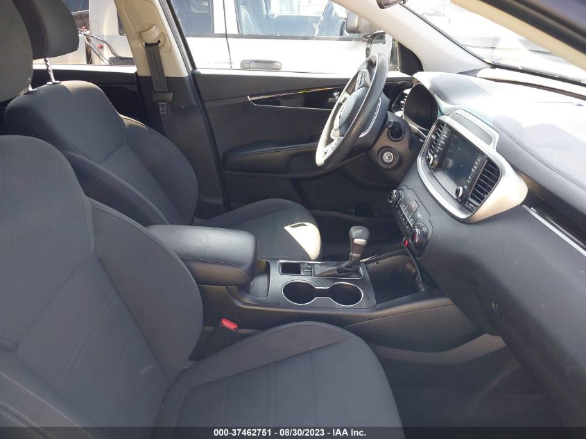 2020 KIA SORENTO L/LX - 5XYPG4A34LG671891