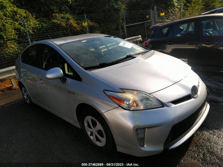 2015 TOYOTA PRIUS FOUR - JTDKN3DU2F1943289