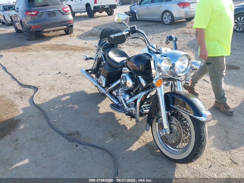 2000 HARLEY-DAVIDSON FLHRI 1HD1FBW14YY614656