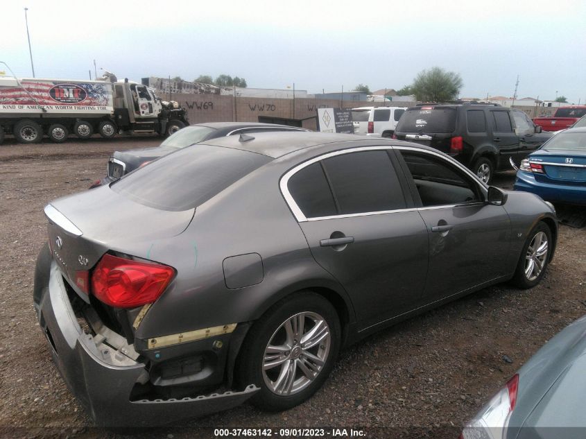 2015 INFINITI Q40 JN1CV6AP5FM580301