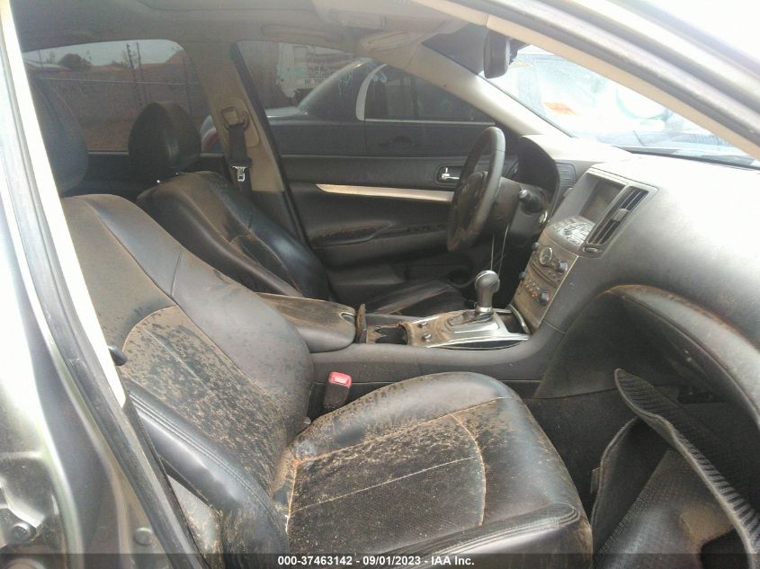 2015 INFINITI Q40 JN1CV6AP5FM580301