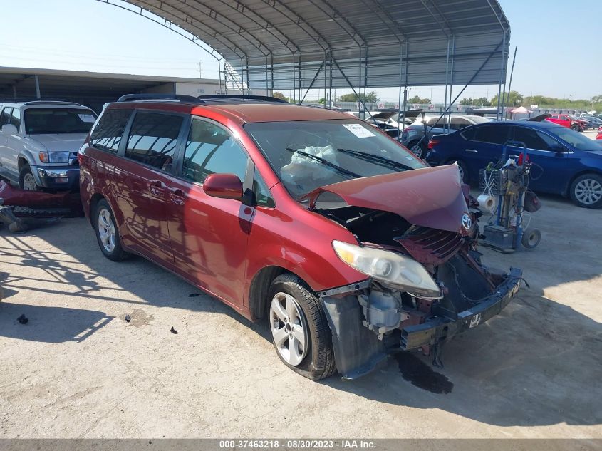 2017 TOYOTA SIENNA LE - 5TDKZ3DC5HS866905