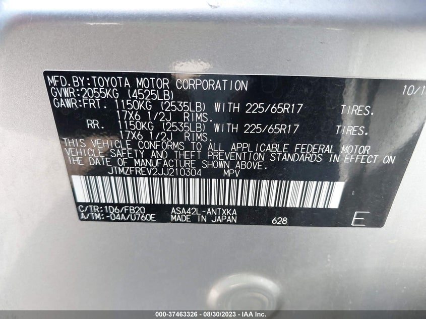 VIN JTMZFREV2JJ210304 2018 TOYOTA RAV4 LE