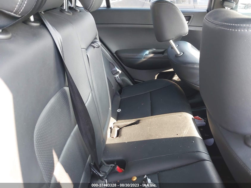 VIN KNDP63AC9M7856949 2021 KIA SPORTAGE S