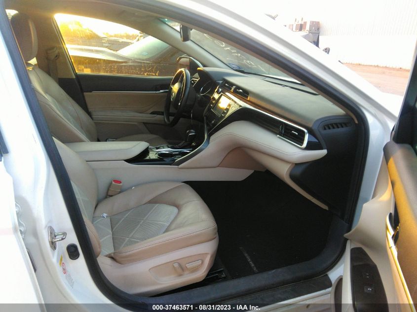 2018 TOYOTA CAMRY LE/SE/XLE/L - 4T1B11HK1JU124592