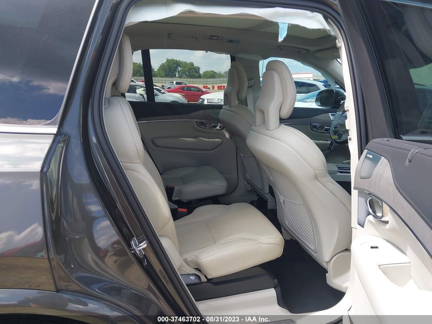 VIN YV4A221L9M1696860 2021 VOLVO XC90 INSCRIPTION