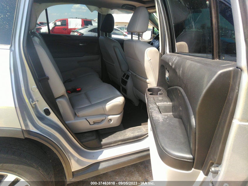 VIN 5FNYF5H58JB006789 2018 HONDA PILOT EX-L
