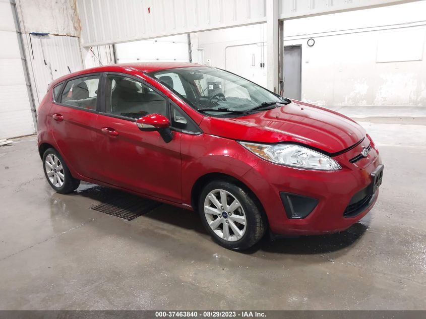 2013 FORD FIESTA SE - 3FADP4EJ4DM154094
