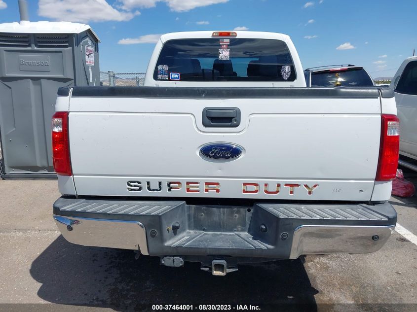 2015 FORD SUPER DUTY F-250 SRW LARIAT/PLATINUM - 1FT7W2B69FEA53642