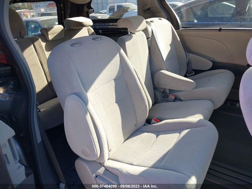 2016 TOYOTA SIENNA LE - 5TDKK3DC0GS714498