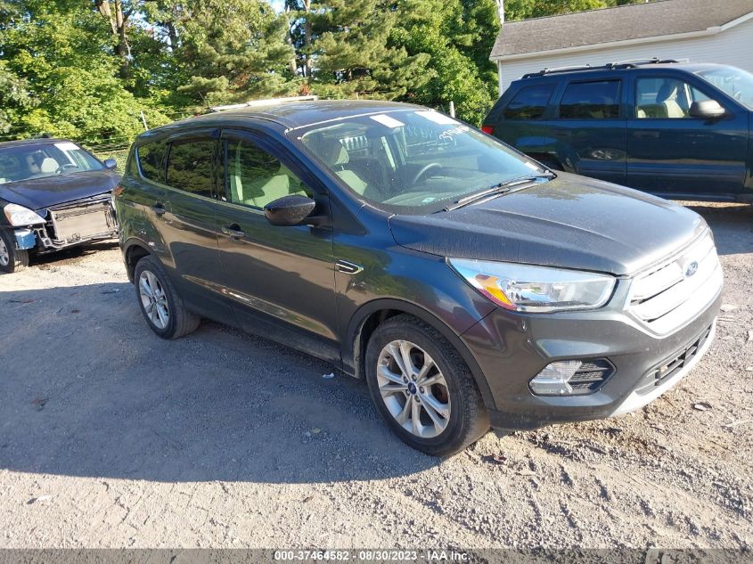 2017 FORD ESCAPE SE - 1FMCU0GD7HUA35984