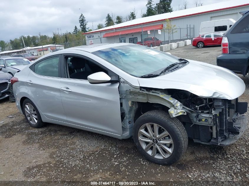 2015 HYUNDAI ELANTRA SE - 5NPDH4AEXFH601388