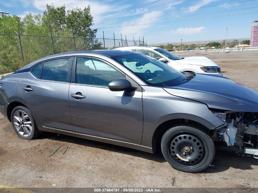 3N1AB8CV0NY257258 Nissan Sentra SV 12